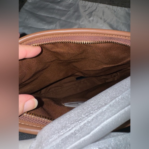 Coach purse - Picture 7 of 7